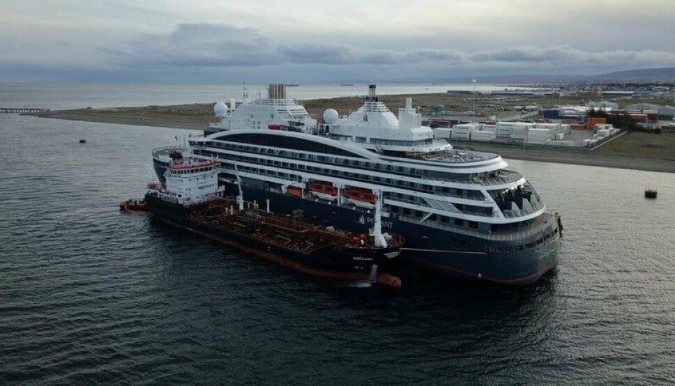 Un crucero frente al muelle Mardones de Punta Arenas en la última temporada.