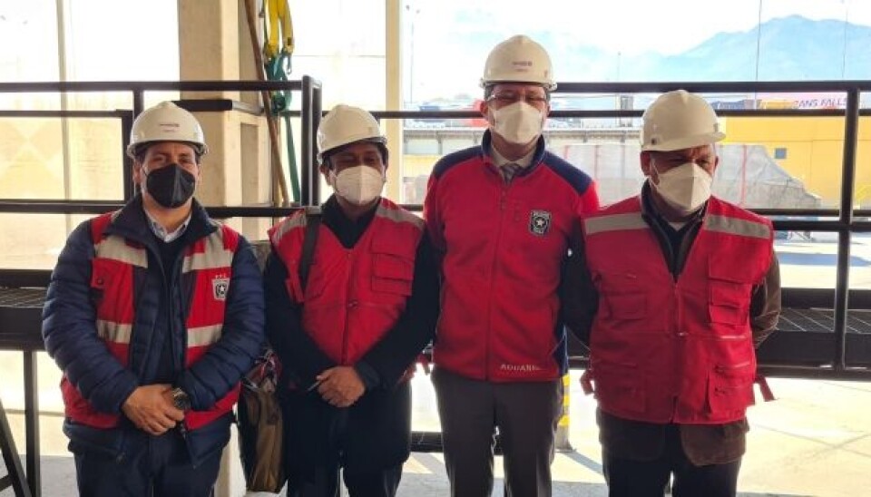 El Gobernador Regional de Antofagasta, segundo de izquierda a derecha, en su visita al Puerto Terrestre de Los Andes.