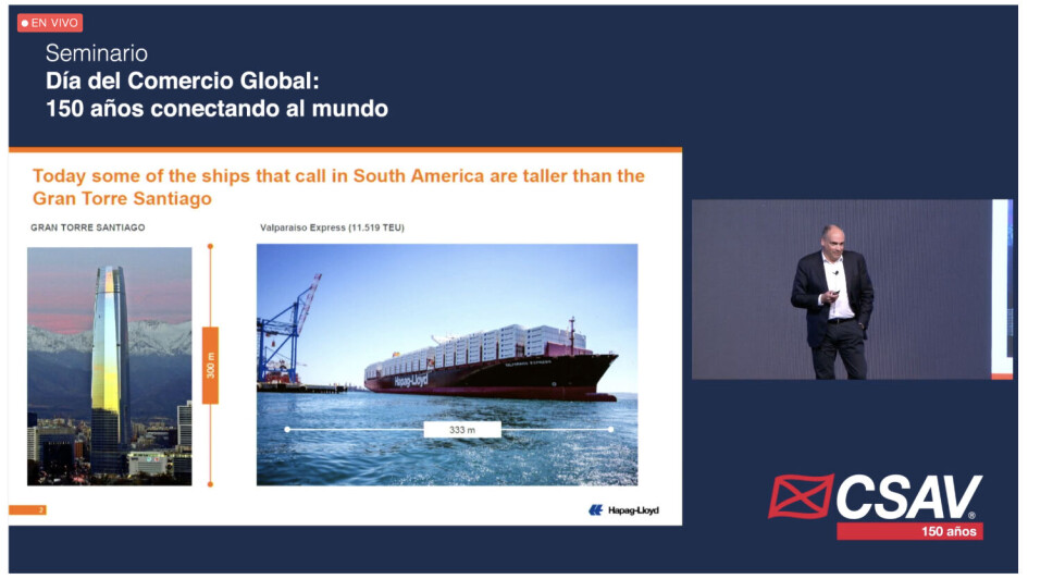 En la captura de pantalla vemos cuando Rolf Habben compara las dimensiones de un buque portacontenedor y el edificio del Costanera Center en Santiago.