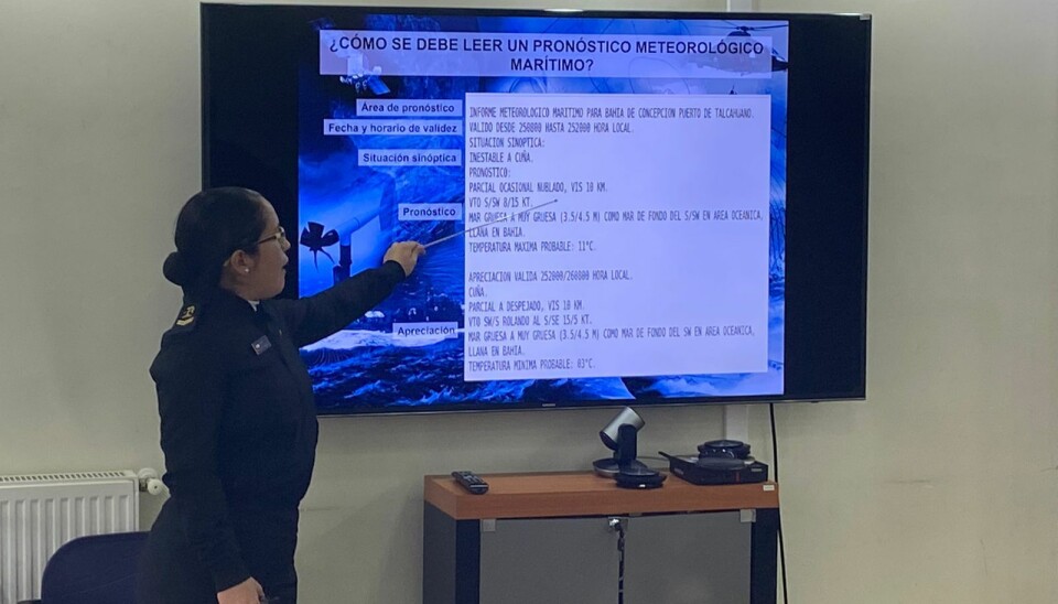 Los actores involucrados en la operación de naves en los puertos recibieron la capacitación de los especialistas en meteorología.