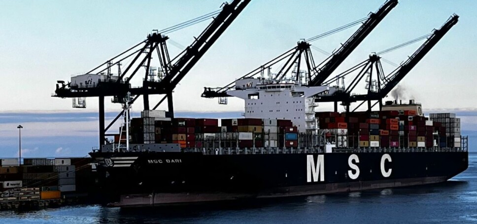 EL MSC Bari en el sitio 1 de San Antonio.
