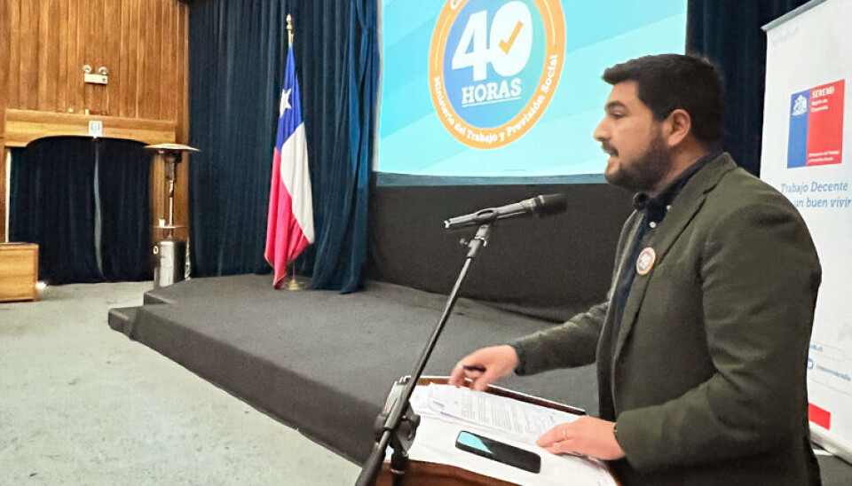 El dictamen lleva la firma del Director Nacional del Trabajo, Pablo Zenteno.