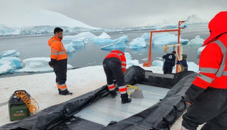 La Capitanía de Puerto Bahía Paraíso cuenta con una dotación de 16 hombres para desarrollar tareas en la Antártica.