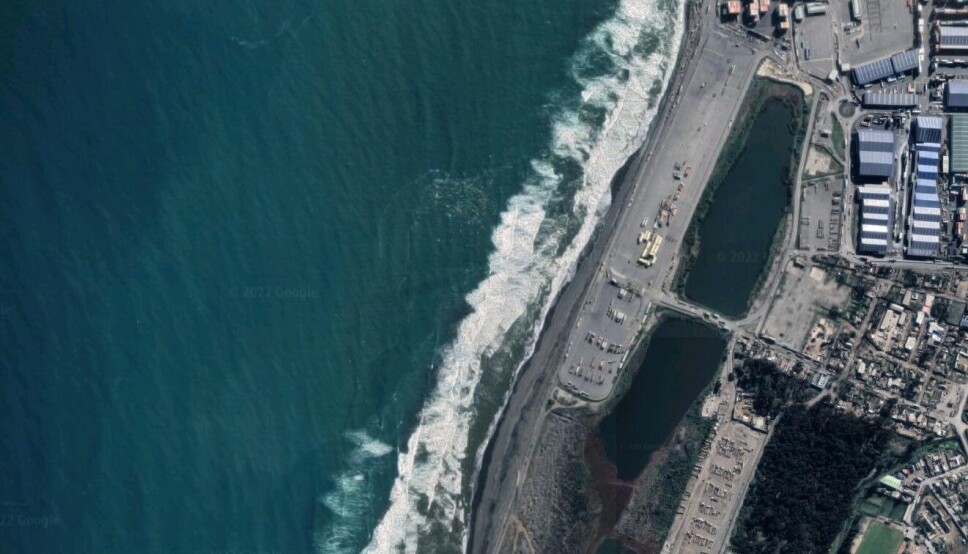 La zona del humedal Ojos de Mar se vería afectada por la ampliación del puerto en San Antonio.