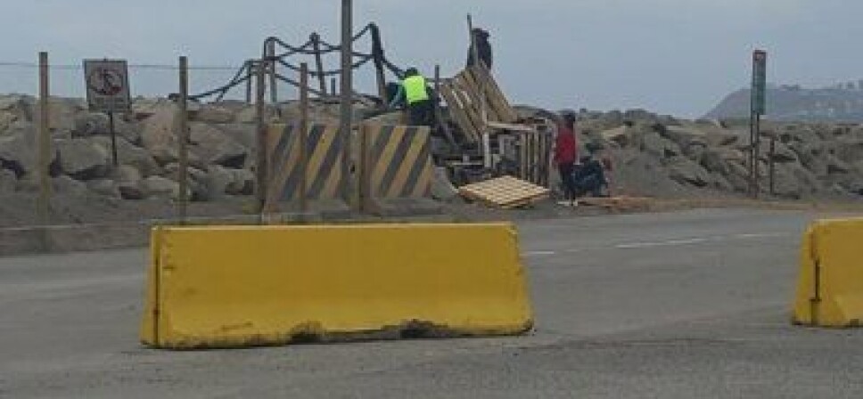 El acceso irregular a la playa de Llolleo que denunció la Empresa Portuaria San Antonio y que motivaría acciones legales de la estatal.