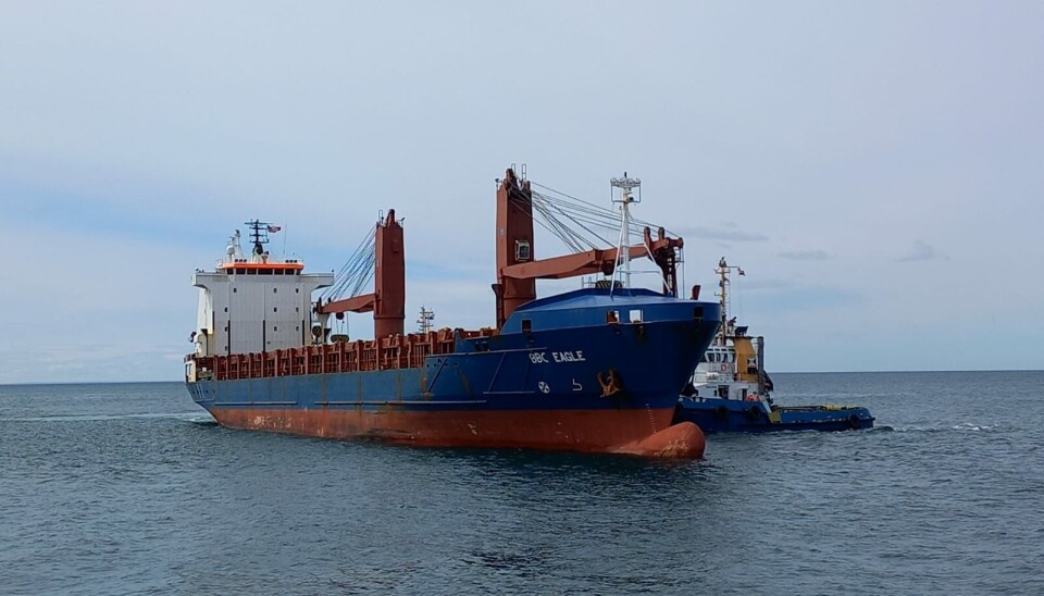 La nave Eagle, de la naviera BBC Chartering, fue agenciada por Ian Taylor en su permanencia en el puerto de Punta Arenas.