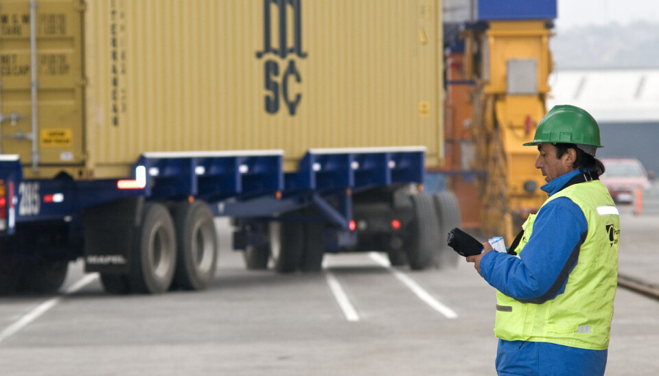 La trasferencia de carga sufrirá una importante caída en el puerto a la vez que aumentan los costos para la empresa.