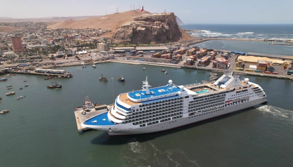 El crucero Silver Moon adelantó su recalada en 24 horas y además prolongó su estadía en el puerto de Arica para ajustar su itinerario.
