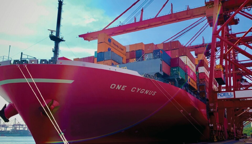 Ocean Network Express (ONE) es la séptima compañía portacontenedores más grande del mundo, con una flota de aproximadamente 1,51 millones de TEU.