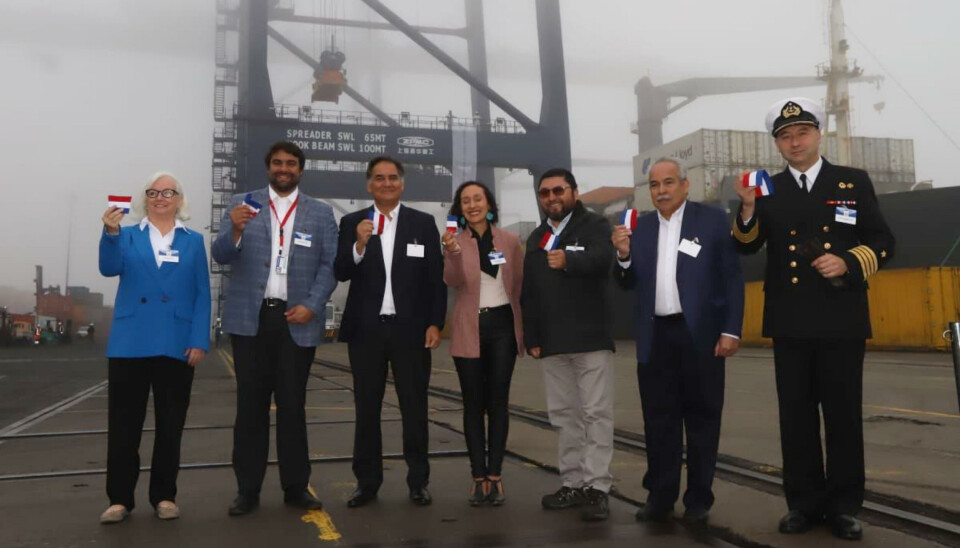 La inauguración del equipamiento contó con la participación de autoridades y representantes de empresas portuarias.