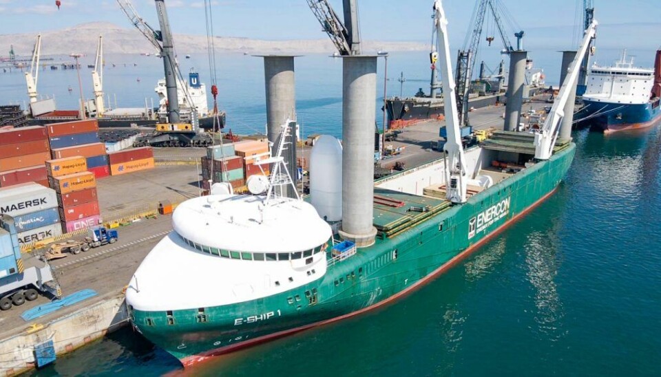 La nave incorpora una innovadora tecnología de propulsión que reduce el consumo de combustibles fósiles.
