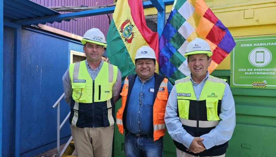 El gerente ejecutivo de la ASP-B, Dante Justiniano (al centro) junto a los representantes del puerto ariqueño en la presentación de la nueva herramienta digital.