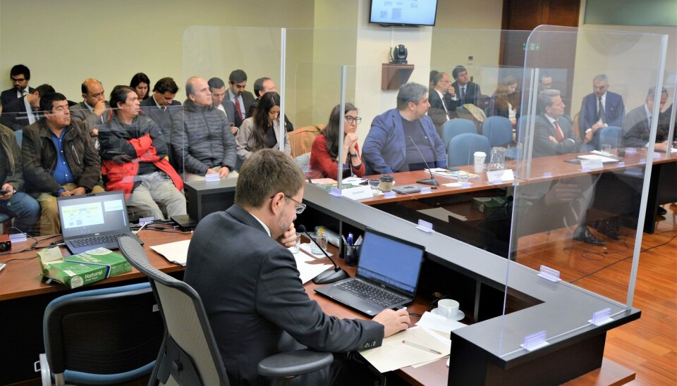 Las audiencias involucraron la participación de numerosos representantes de las partes involucradas en la demanda.