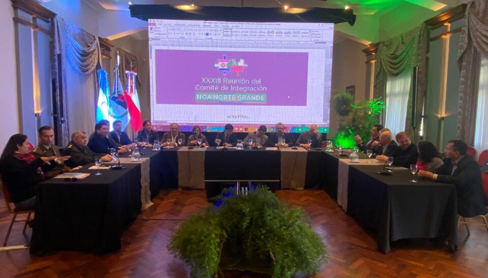Autoridades y empresarios de las provincias y regiones nortinas de Argentina y Chile se dieron cita en el encuentro.