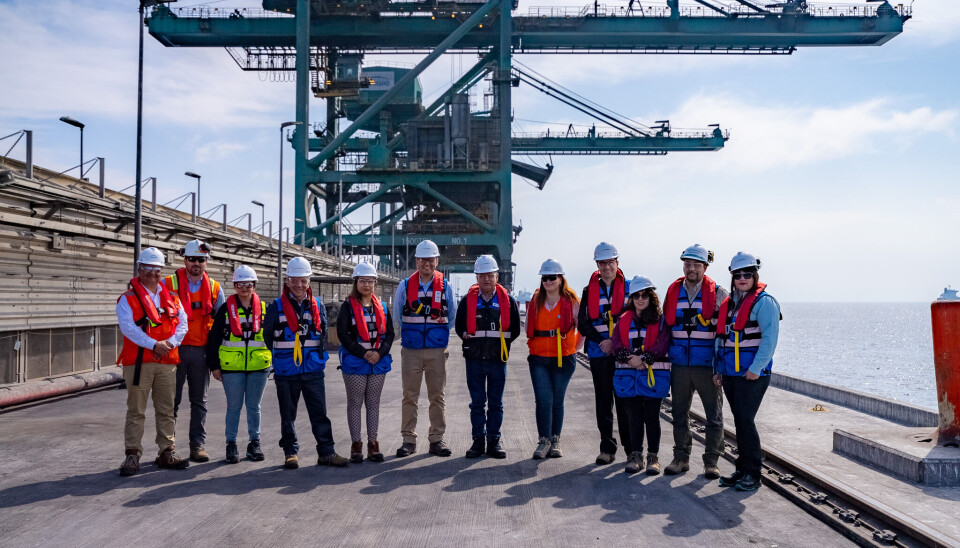 Representantes de la empresa y de la Municipalidad visitaron las instalaciones del puerto en la bahía de Mejillones.