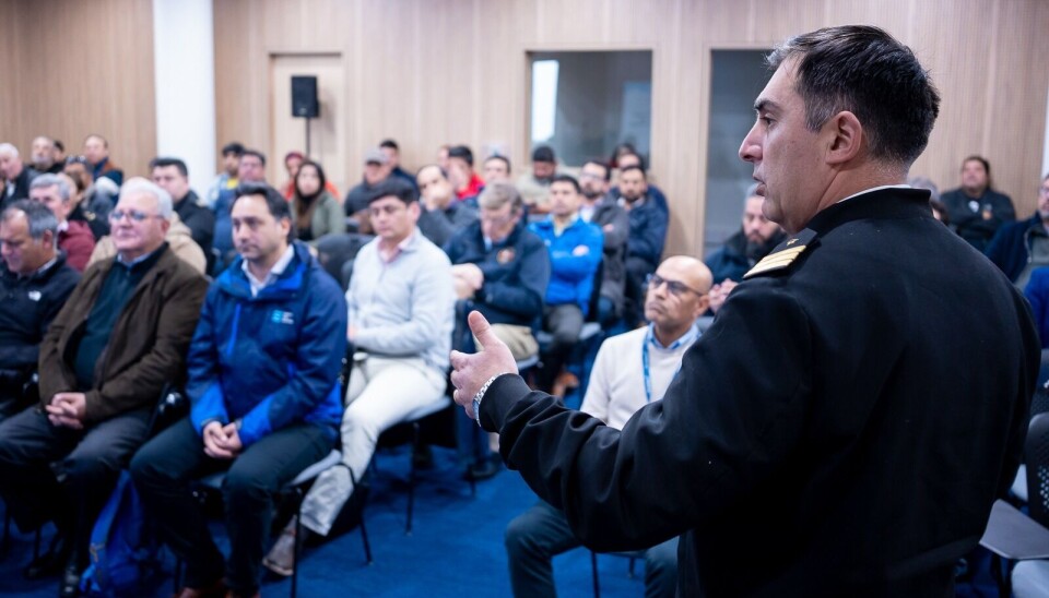 Un centenar de personas ligadas a las actividades del puerto participaron en el evento de análisis de las condiciones de operatividad.