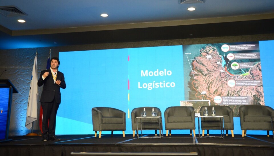 Franco Gandolfo, gerente general de Puerto Valparaíso, durante su exposición en el congreso internacional que se efectuó la semana pasada.