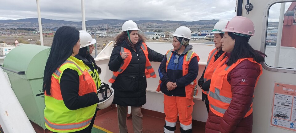 Destacan participación de la mujer en faenas portuarias