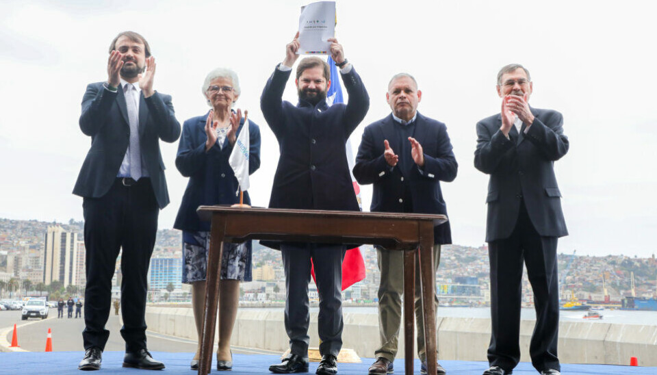 El pacto marca un hito importante al unificar los intereses y preocupaciones de la comunidad en torno a la expansión del puerto y al potencial crecimiento del borde costero.