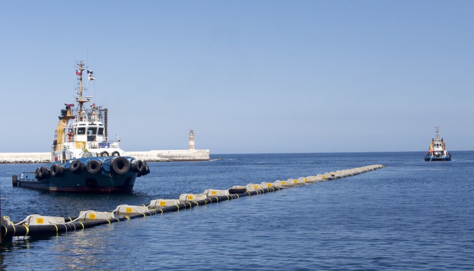 Traslado de tuberías desde Empresa Portuaria Antofagasta (EPA) hasta la Planta Desaladora Norte en el sector La Chimba.