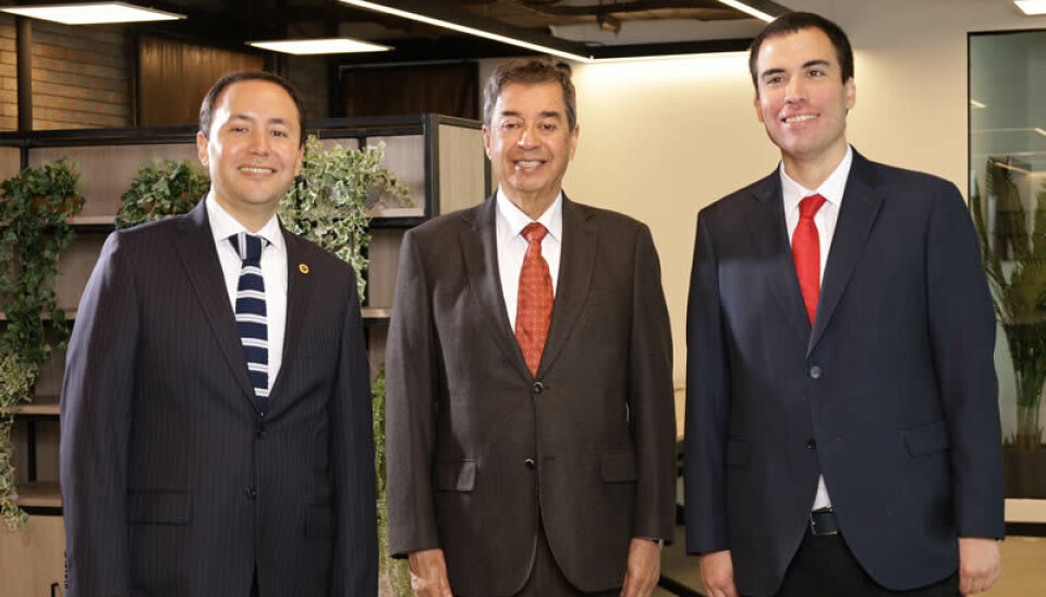 En la imagen, Rodrigo, Carlos y Felipe. La familia de Agencia Durán.