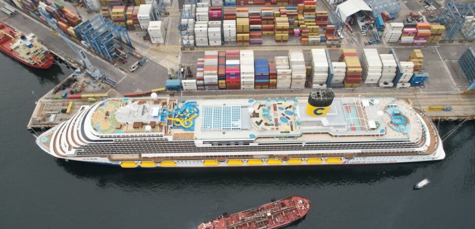 El Carnival Firenze fue el encargado de cerrar la temporada de cruceros en Valparaíso.