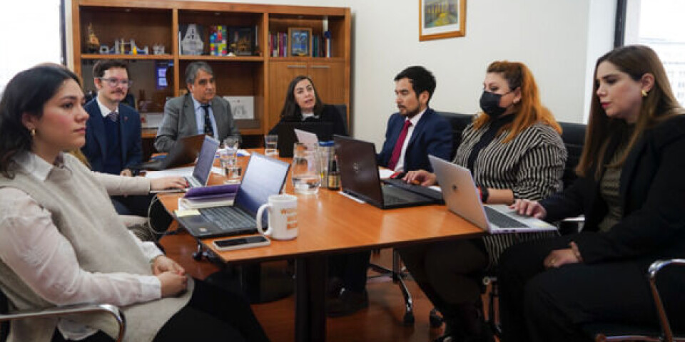 A la reunión asistieron miembros del equipo negociador de México.