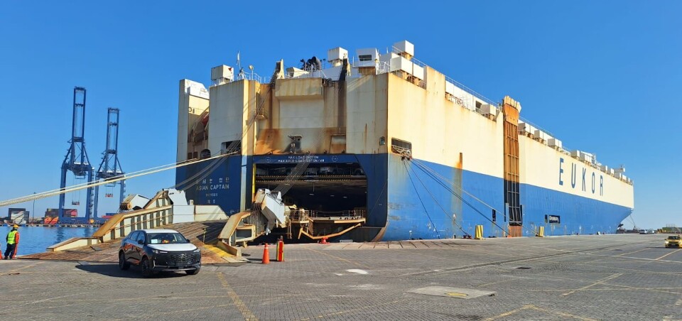 El Puerto de San Antonio recibió este nuevo buque con rodados.