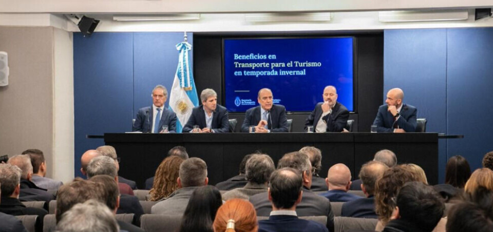 La iniciativa busca potenciar la industria de cruceros en la capital de Argentina.