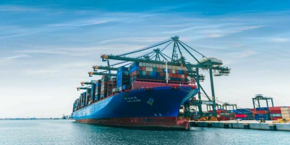 El terminal portuario está ubicado en la ciudad de Dammam en el Golfo Arábigo.