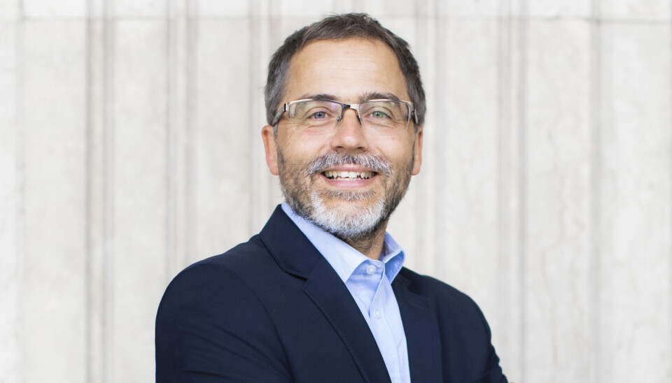 Ignacio Fernández es abogado y máster en Política Económica Internacional de la Universidad de Sheffield en Inglaterra.