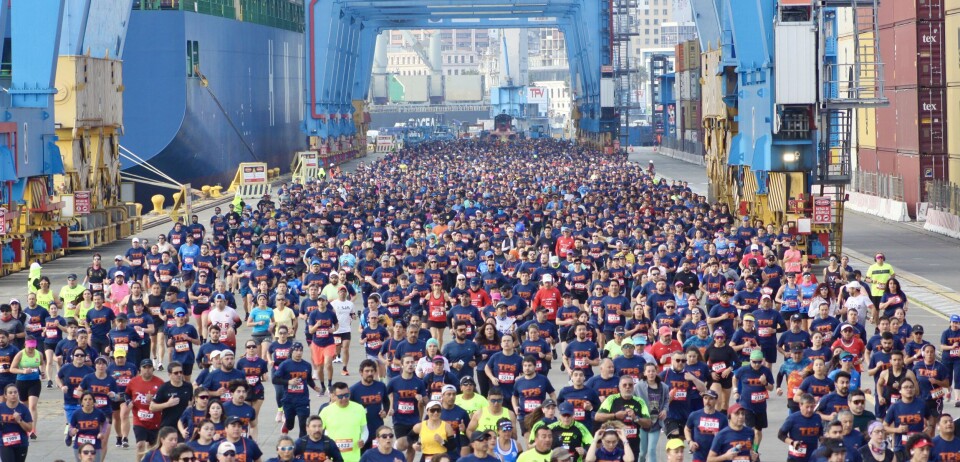 Miles de asistentes disfrutaron de la corrida que se desarrolló en la ciudad de Valparaíso.