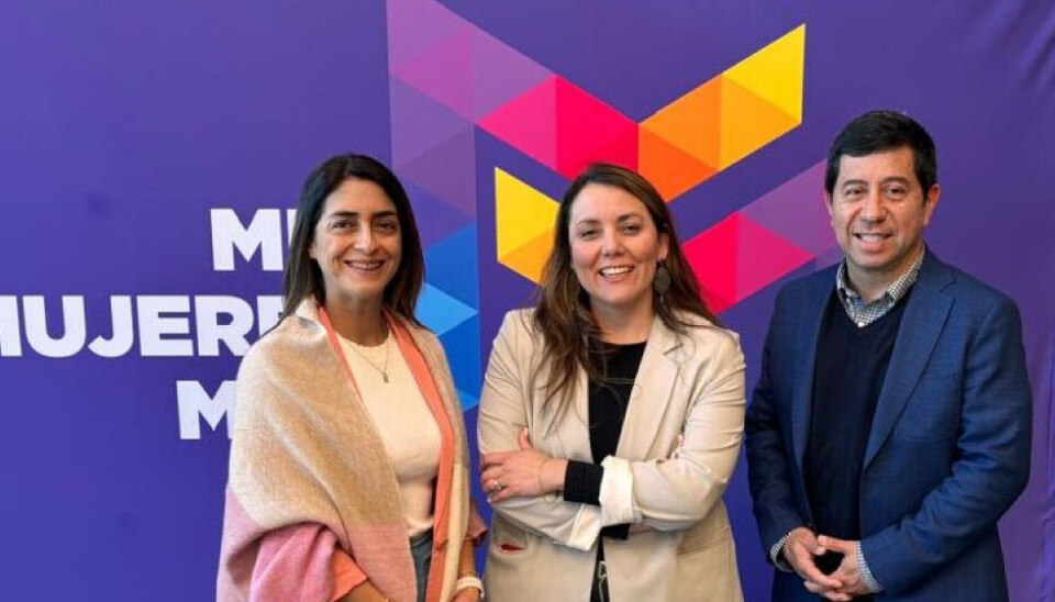 Equipo de Cumbre Mil Mujeres en la inauguración del evento en la Región de Los Lagos.