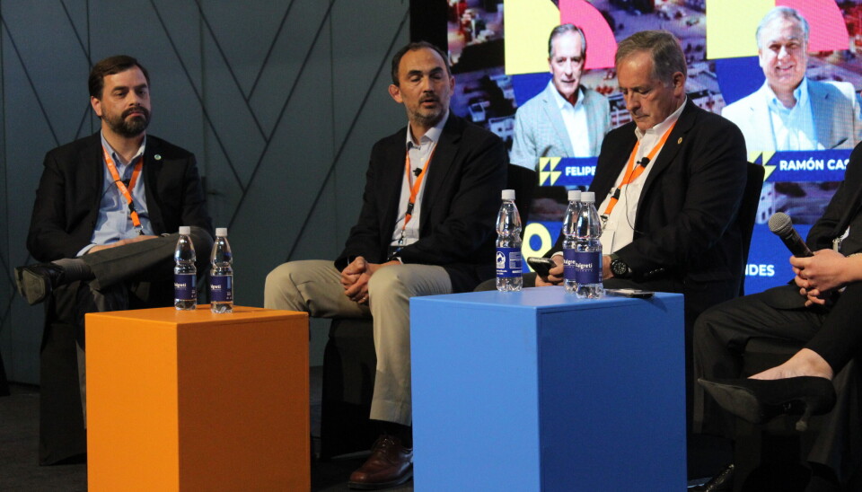 Ernesto Piwonka, Cristian Wulf y Felipe Serrano en el conversatorio de puertos en Filce 2024.