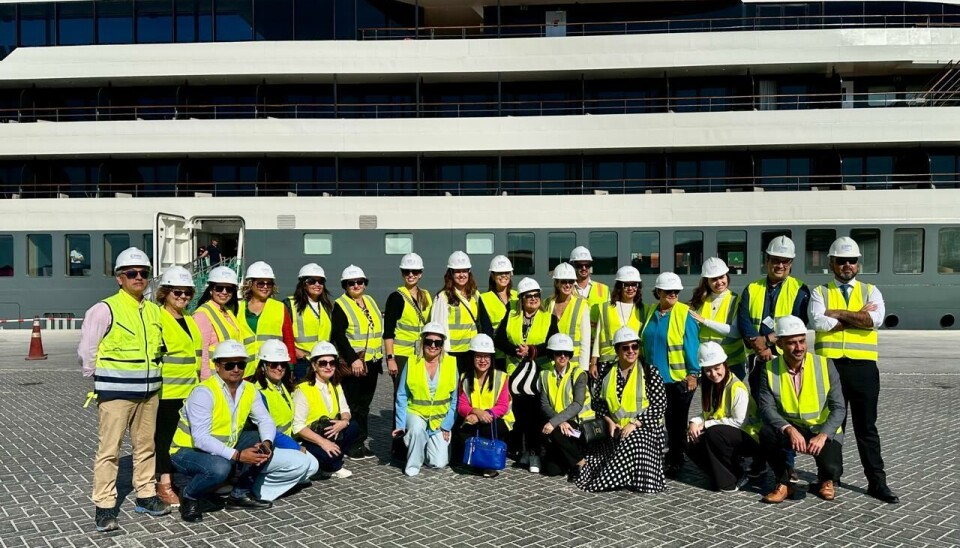 Representantes de Campo Grande en su visita a las instalaciones del terminal.
