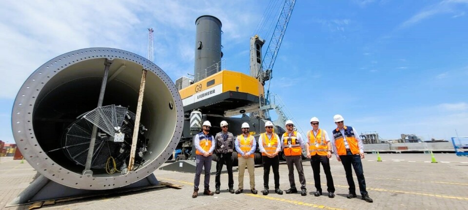 Autoridades de la Región de Tarapacá conocen avances
de armado de nueva grúa móvil en ITI