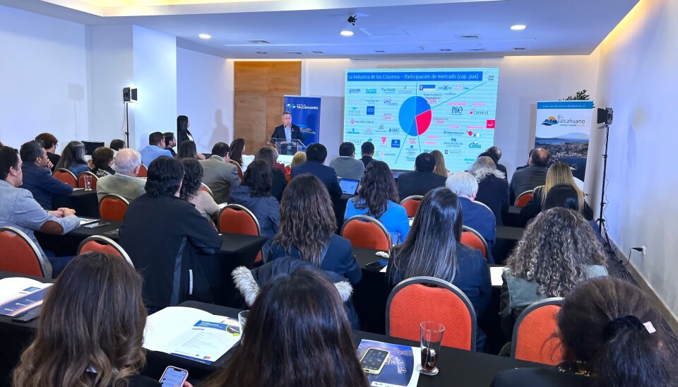 Asistentes al seminario donde se analizó la posibilidad de que la ciudad sea un homeport.