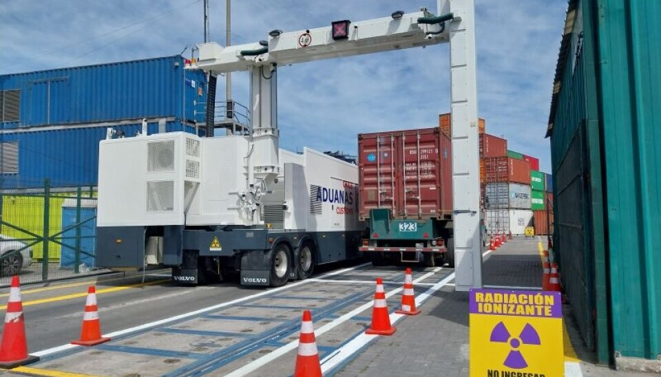 El camión escáner es clave para la seguridad en el terminal portuario.