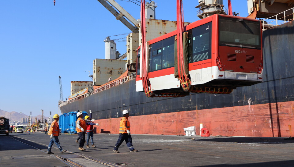 Faenas de descarga en el Puerto de Antofagasta.