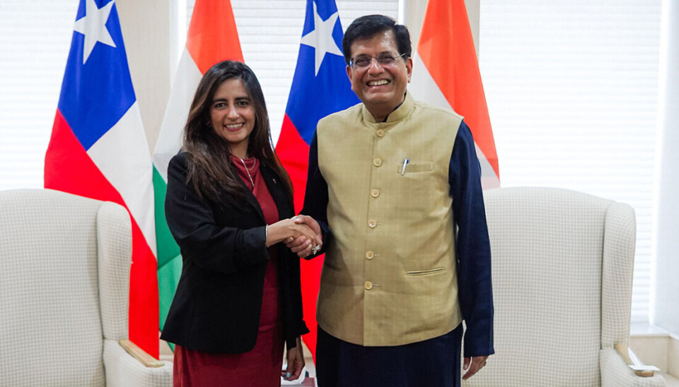 Autoridades de ambos países, Claudia Sanhueza y Piyush Goyal, tras la reunión.