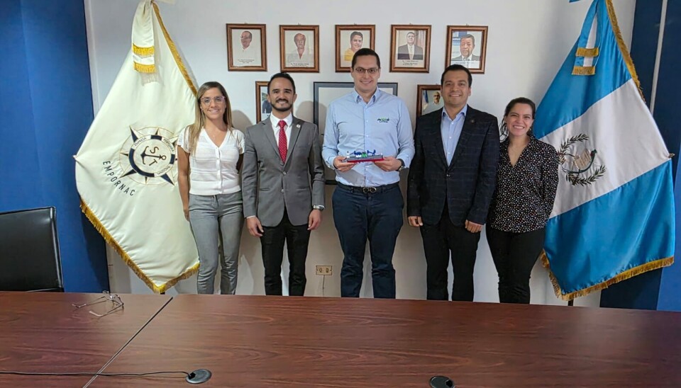 Autoridades de Empornac y AAPA tras la reunión en Guatemala.