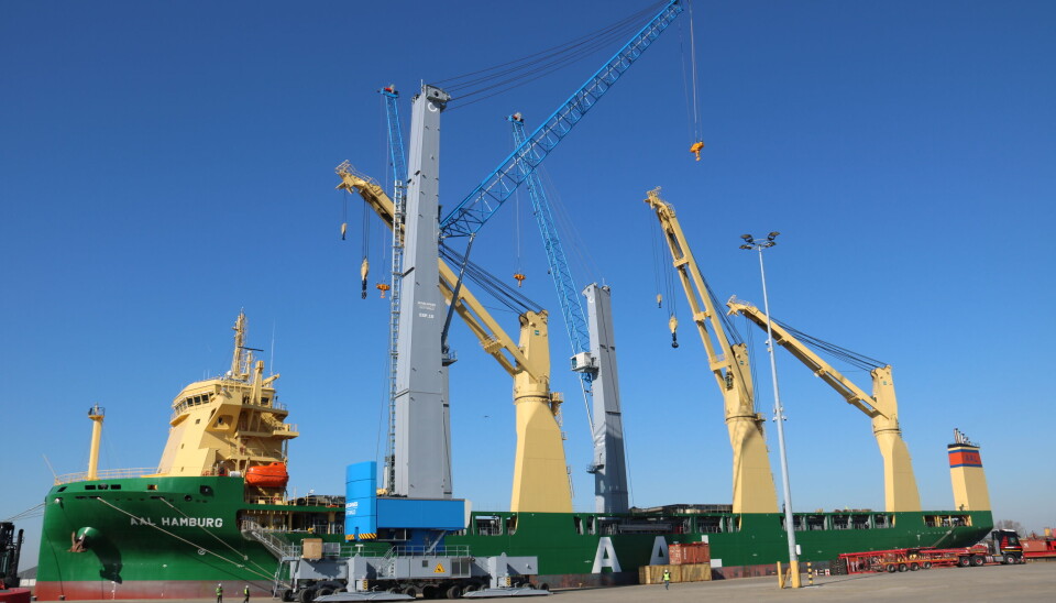 La nueva grúa que operará en Iquique tiene un costo de US$8 millones.