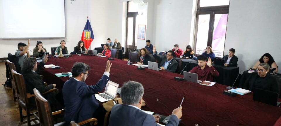 Concejo de Valparaíso pide al Congreso crear una comisión permanente de asuntos portuarios
