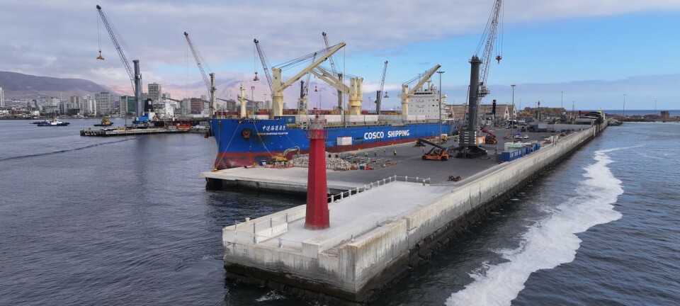 Puerto Iquique recibió embarque
de baterías para proyecto fotovoltaico en Pozo Almonte
