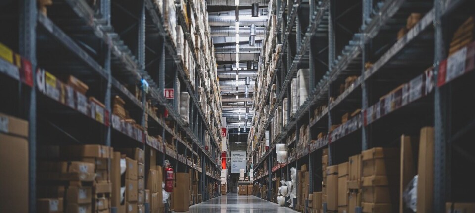 Informe señala que la oferta de bodegas comenzó a superar a la demanda durante este 2025