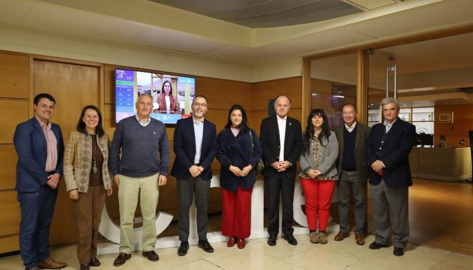Representantes de los gremios junto al director general de ProChile.