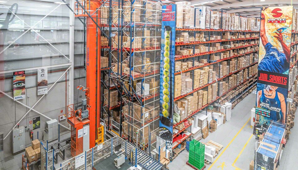 Las bodegas verticales reducen desplazamientos y optimizan el tiempo de picking.