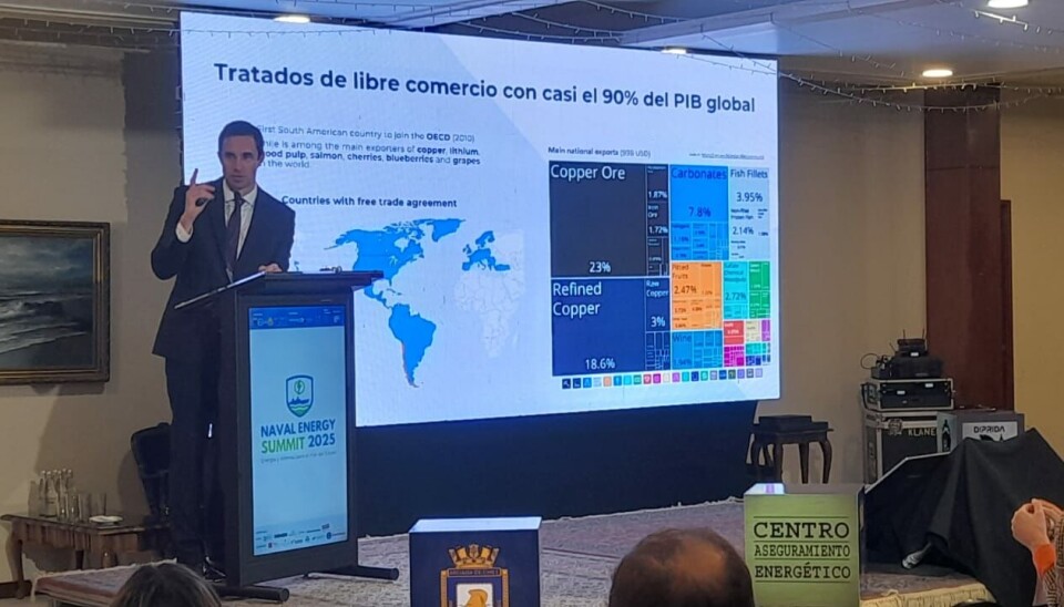 El ex ministro de Energía, Juan Carlos Jobet, durante su charla magistral.
