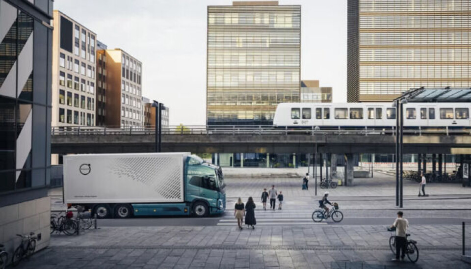 Los camiones de Volvo cumplen o superan estándares de asistencia al conductor.
