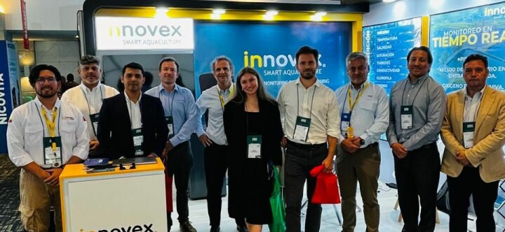 Empresas de Los Lagos participan en misión comercial en AquaExpo Guayaquil 2025